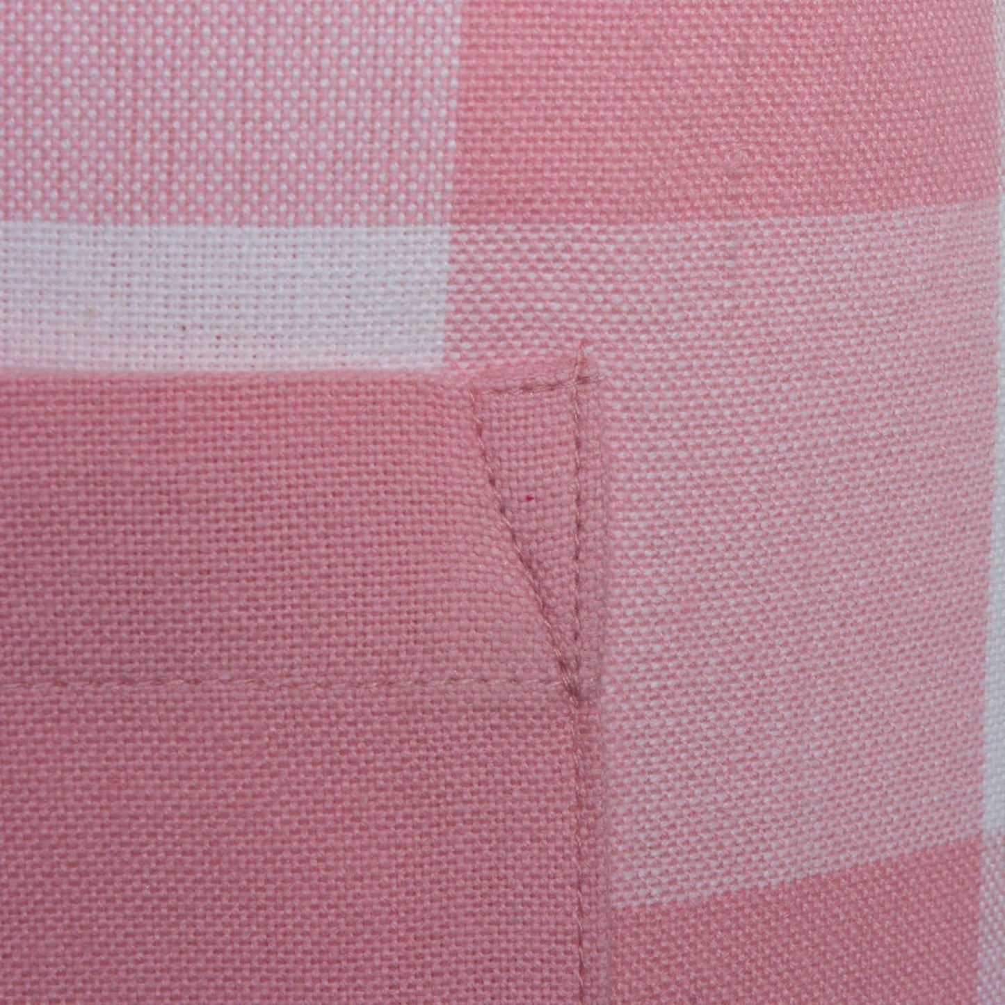 Chic Checkered Kitchen Apron